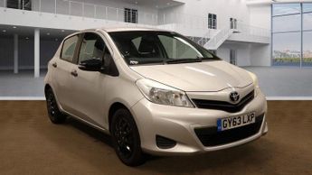Toyota Yaris 1.0 VVT-i Active Euro 5 5dr