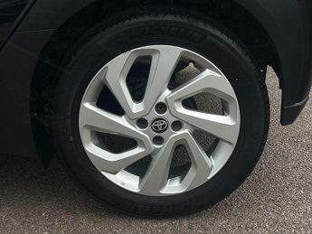 Toyota Aygo X 1.0 VVT-i Pure Euro 6 (s/s) 5dr