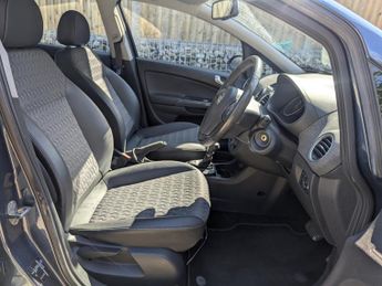 Vauxhall Corsa 1.4 16V SE Auto Euro 5 5dr