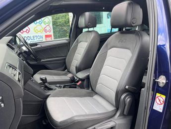 Volkswagen Tiguan 2.0 TDI R-Line DSG 4Motion Euro 6 (s/s) 5dr