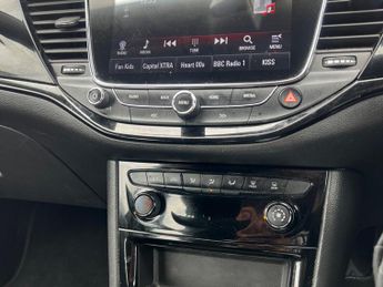 Vauxhall Astra 1.6 CDTi BlueInjection SRi Nav Auto Euro 6 (s/s) 5dr