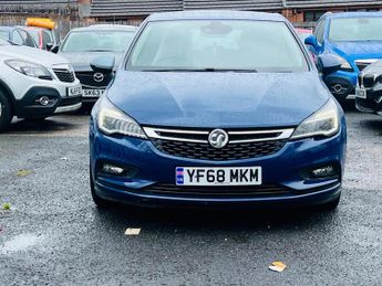 Vauxhall Astra 1.6 CDTi BlueInjection SRi Nav Auto Euro 6 (s/s) 5dr