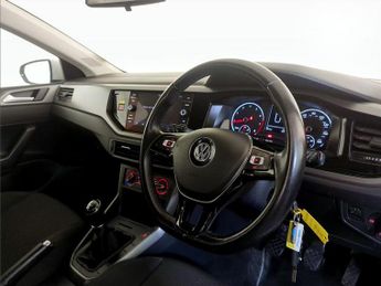 Volkswagen Polo 1.0 SE Euro 6 (s/s) 5dr