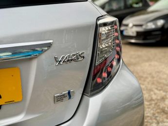 Toyota Yaris 1.5 VVT-h T Spirit CVT Euro 5 5dr
