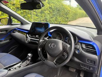 Toyota C-HR 1.8 VVT-h Dynamic CVT Euro 6 (s/s) 5dr