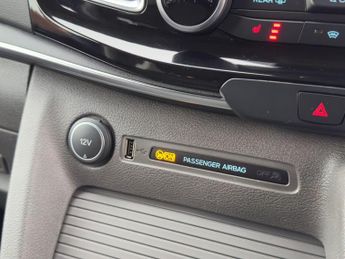 Ford Tourneo Custom 2.0 320 EcoBlue Titanium Auto L1 Euro 6 (s/s) 5dr