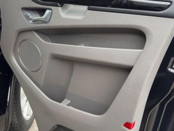 Ford Tourneo Custom 2.0 320 EcoBlue Titanium Auto L1 Euro 6 (s/s) 5dr