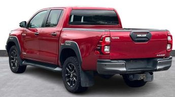 Toyota Hilux 2.8 D-4D Invincible X Auto 4WD Euro 6 (s/s) 4dr