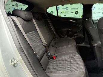 Vauxhall Astra 1.4i Turbo SRi Auto Euro 6 (s/s) 5dr