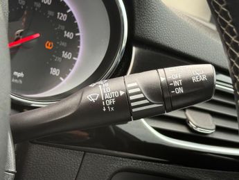 Vauxhall Astra 1.4i Turbo SRi Auto Euro 6 (s/s) 5dr