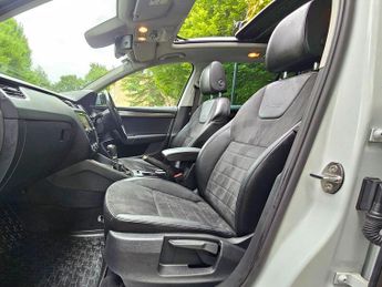Skoda Octavia 2.0 TDI Scout DSG 4WD Euro 6 (s/s) 5dr
