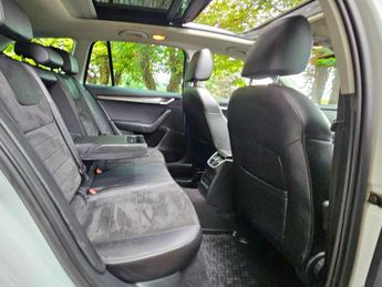 Skoda Octavia 2.0 TDI Scout DSG 4WD Euro 6 (s/s) 5dr