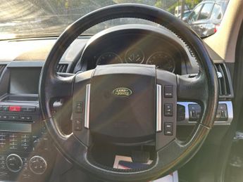 Land Rover Freelander 2 2.2 TD4 HSE Auto 4WD Euro 4 5dr
