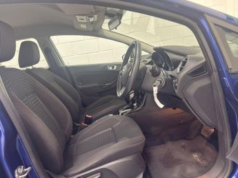 Ford Fiesta 1.0T EcoBoost Zetec Powershift Euro 6 5dr