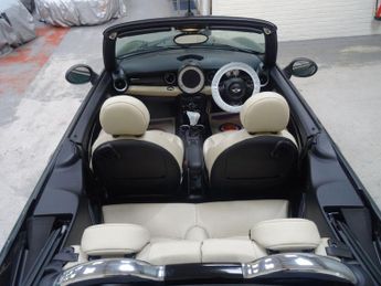 MINI Convertible 1.6 Cooper S Steptronic Euro 5 2dr