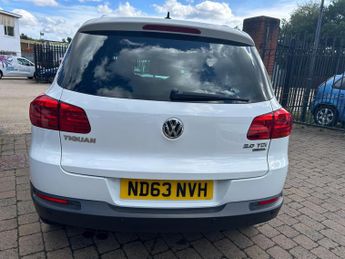Volkswagen Tiguan 2.0 TDI BlueMotion Tech Match DSG 4WD Euro 5 (s/s) 5dr