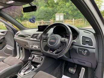 Audi Q3 2.0 TFSI Black Edition S Tronic quattro Euro 6 (s/s) 5dr