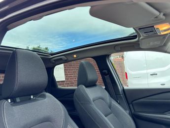 Nissan Qashqai 1.3 DIG-T MHEV N-Connecta Euro 6 (s/s) 5dr
