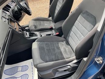 Volkswagen Golf 1.6 TDI BlueMotion Tech GT Edition DSG Euro 6 (s/s) 5dr