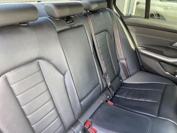 BMW 3 Series 2.0 320d M Sport Auto Euro 6 (s/s) 4dr