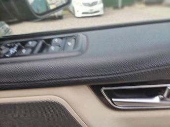 Land Rover Range Rover Sport 3.0 TD V6 HSE CommandShift 4WD Euro 5 5dr
