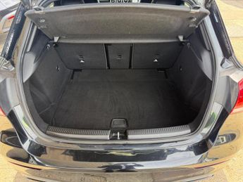 Mercedes-Benz A Class 1.3 A200 AMG Line (Premium) 7G-DCT Euro 6 (s/s) 5dr
