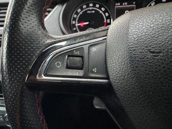 Skoda Octavia 2.0 TDI vRS DSG Euro 5 (s/s) 5dr