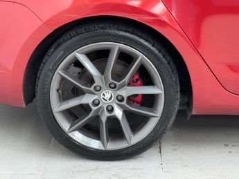 Skoda Octavia 2.0 TDI vRS DSG Euro 5 (s/s) 5dr