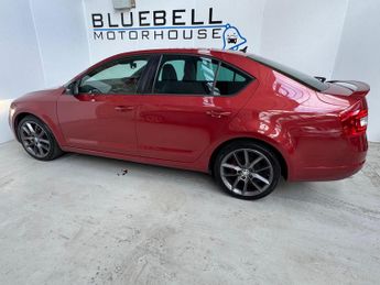 Skoda Octavia 2.0 TDI vRS DSG Euro 5 (s/s) 5dr