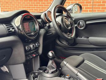 MINI Hatch 1.5 Cooper Sport Euro 6 (s/s) 3dr
