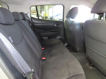 Nissan Leaf 24kWh Acenta+ Auto 5dr