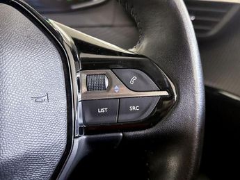 Peugeot E-208 50kWh Allure Auto 5dr