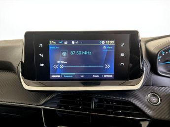 Peugeot E-208 50kWh Allure Auto 5dr