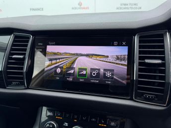 Skoda Kodiaq 1.4 TSI ACT SE L DSG 4WD Euro 6 (s/s) 5dr (7 Seat)