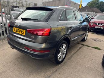 Audi Q3 1.4 TFSI CoD S line S Tronic Euro 6 (s/s) 5dr (Nav)