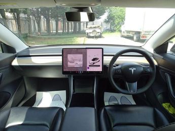 Tesla Model 3 Standard Range Plus Auto RWD 4dr