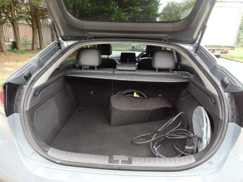 Hyundai IONIQ 38.3kWh Premium SE Auto 5dr