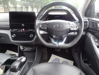 Hyundai IONIQ 38.3kWh Premium SE Auto 5dr