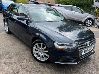 Audi A4 Avant 2.0 TDI SE Technik S Tronic quattro Euro 5 (s/s) 5dr