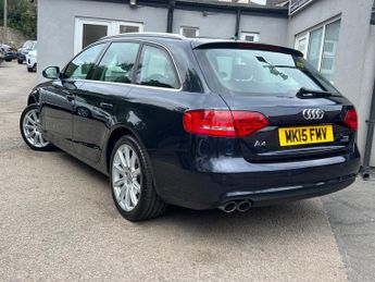 Audi A4 Avant 2.0 TDI SE Technik S Tronic quattro Euro 5 (s/s) 5dr