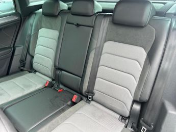 Volkswagen Tiguan 1.5 TSI EVO R-Line DSG Euro 6 (s/s) 5dr