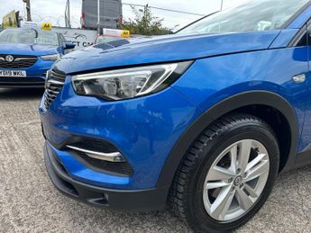Vauxhall Grandland X 1.5 Turbo D BlueInjection SE Auto Euro 6 (s/s) 5dr