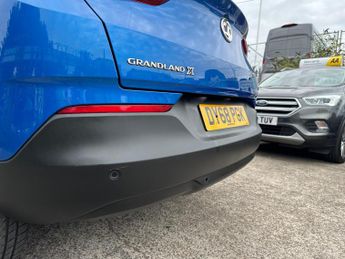 Vauxhall Grandland X 1.5 Turbo D BlueInjection SE Auto Euro 6 (s/s) 5dr