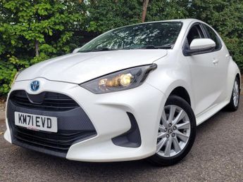 Toyota Yaris 1.5 VVT-h Icon E-CVT Euro 6 (s/s) 5dr