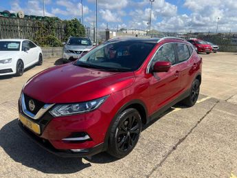 Nissan Qashqai 1.5 dCi N-Connecta Euro 6 (s/s) 5dr