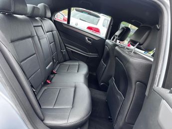 Mercedes-Benz E Class 2.1 E220 BlueTEC AMG Night Edition G-Tronic+ Euro 6 (s/s) 4dr