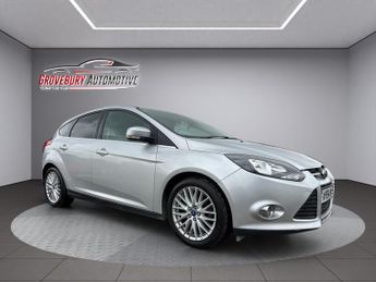 Ford Focus 1.0T EcoBoost Zetec Euro 5 (s/s) 5dr