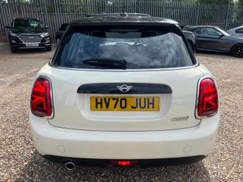 MINI Hatch 1.5 Cooper Classic Steptronic Euro 6 (s/s) 5dr