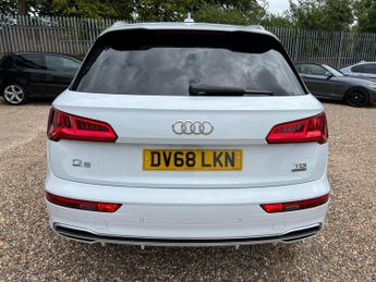 Audi Q5 2.0 TDI 40 S line S Tronic quattro Euro 6 (s/s) 5dr