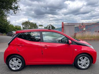 Toyota AYGO 1.0 VVT-i x-pression x-shift Euro 5 5dr Euro 5